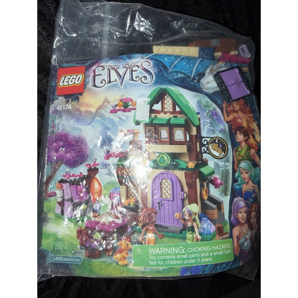 LEGO 41174 Elves The Starlight Inn With Manual